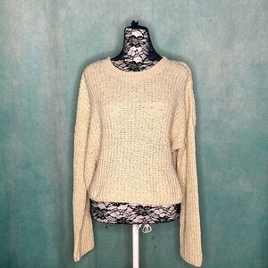 Moon & Madison Oversized S Cream Knit Sweater